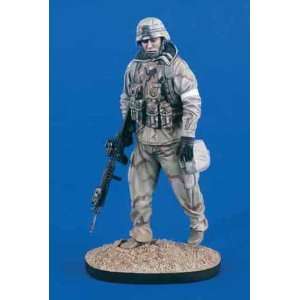    Verlinden 120mm 3rd Infantry Division Iraq 2003 Toys & Games