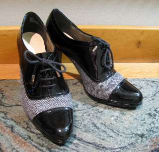 CHADWICKS 10M Black/Gray Tweed /Patent Leather Oxford Lace Up Pumps 
