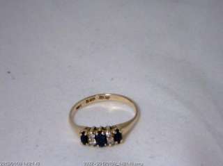 WOW 14K GOLD SAPPHIRE RING WITH DIAMOND ACCENTS SHOWCASE SIZE 6  