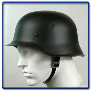 The liner of the M42 helmet is in correct pigskin,and reinforced with 
