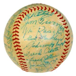 1951 YANKEES SIGNED BY 39 TEAM BASEBALL PSA/DNA MICKEY MANTLE ROOKIE 
