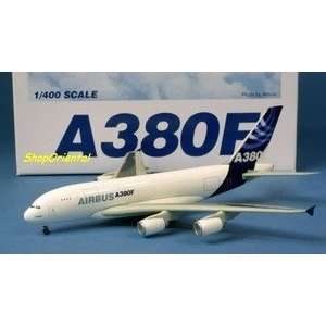    Dragon Wings 55494 Airbus Industries A380 841F 1400 Toys & Games