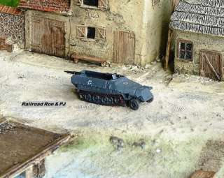GERMAN WWII 1144 SD.KFZ215 AUSF ARMORED VEHICLE MODEL  