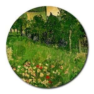  Daubignys Garden By Vincent Van Gogh Round Mouse Pad 