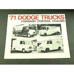  1971 71 Dodge FORWARD CONTROL Truck BROCHURE P200 P300 