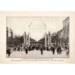  1928 Print Cityscape Book Fair Crowds Moscow Russia 
