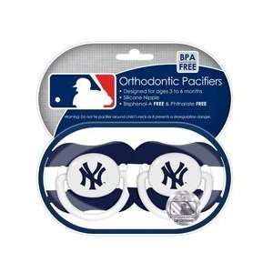  New York Yankees Pacifiers 2 Pack Safe BPA Free Baby