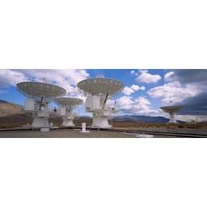 View of Radio Telescopes, Californian Sierra Nevada, California, USA 
