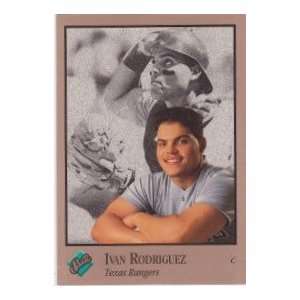 Ivan Rodriguez 1992 Leaf Baseball Studio Portrait (Texas) (Detroit 