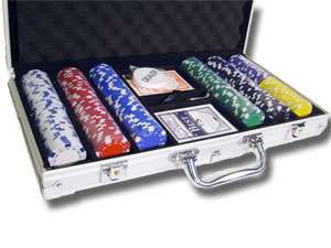 300ct Aluminum Case Striped Dice Poker Chip Set  