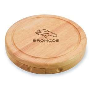  Denver Broncos Brie Cutting Board Set