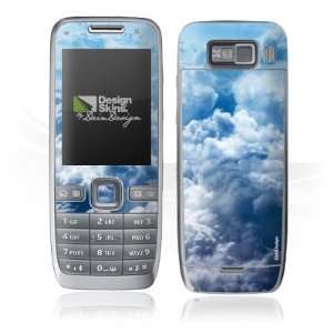  Design Skins for Nokia E52   On Clouds Design Folie 