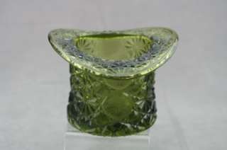 Fenton Daisy & Button Olive Green Large Glass Top Hat  