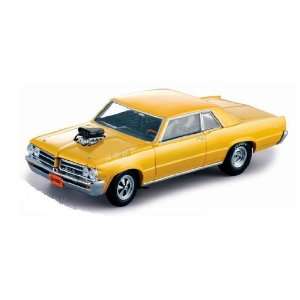   with Engine Blower (1964, 118, Metallic Yellow) diecast car model, GM