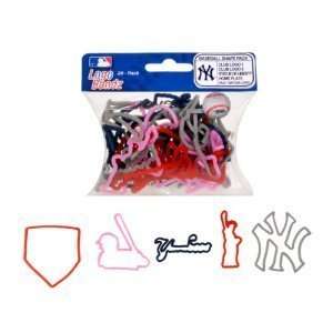   MLB New York Yankees Logo Bandz Free Carabina Keychain Toys & Games
