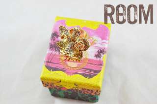 Auth VERSACE for H&M Gold Flower Cocktail Ring with Crystals sizeM 
