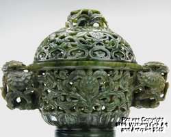 Chinese Spinach Green Jade Covered Censer with Stand, Mughal Style 