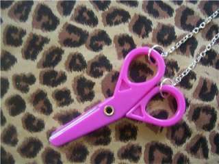 PINK SCISSOR NECKLACETHEY REALLY CUT KITSCH  