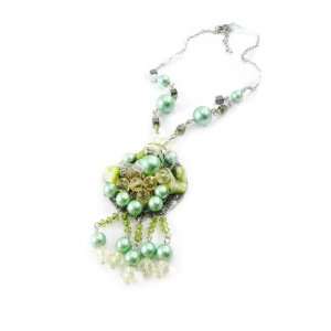  Collier Sissi green. Jewelry