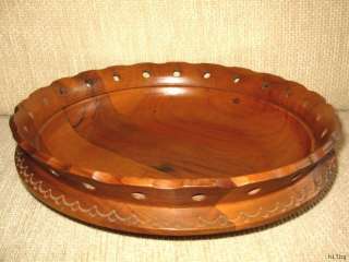 Inthis auction we are glad to offer a nice vintage hand crafted bowl 