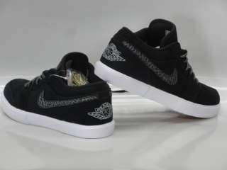 Nike Air Jordan Retro v.1 Black Cool Grey Sneakers Mens Size 9.5 