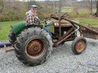 1963 Oliver 550 Tractor with Loader *** Video Included *** Sales 