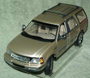 FORD Expedition XLT, 1/18 die ast, by UT Models (6678) Gold 