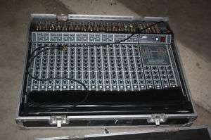 PEAVEY MARK III SIXTEEN CHANNEL STEREO MIXING CONSOLE  