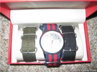 Mens sport watch w/ 3 changable straps New In Box  