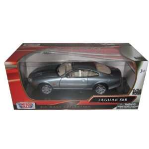  2002 Jaguar XKR Grey 1/24 by Motormax 73339 Toys & Games