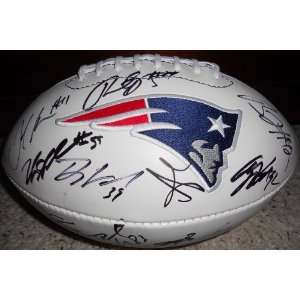    12 New England Patriots team signed LOGO Football