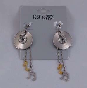 Pair Record & Music Note Earrings by Hot Topic #E1048  