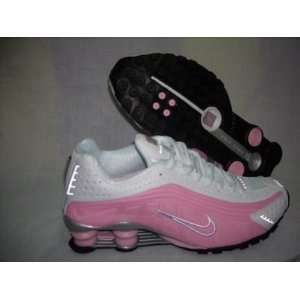  Nike Shox R4 Pink/White/Grey Womens Size 7 Sports 
