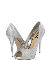 silver pumps” 8