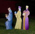Outdoor Nativity Scene   3 Kings