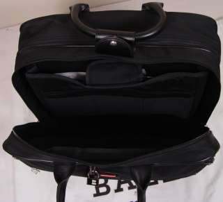 Back Dual Zip, Dual Harness Clothing Compartment