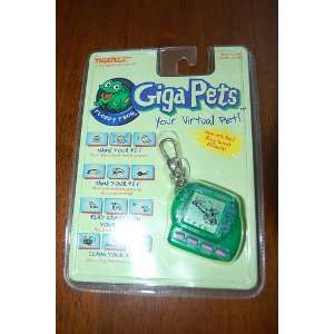  Gigapets Floppy Frog Toys & Games