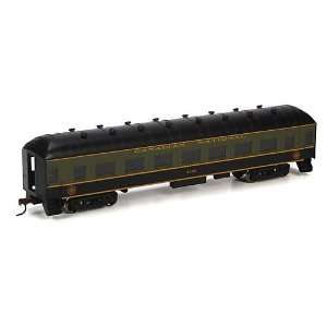  HO RTR Arch Roof Coach, CN #4186 Toys & Games