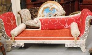 Chaise Lounge ornate/red/antique white  