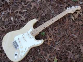 MIK Fender Squier Pro Tone Strat, Blonde,All Original and MINT  