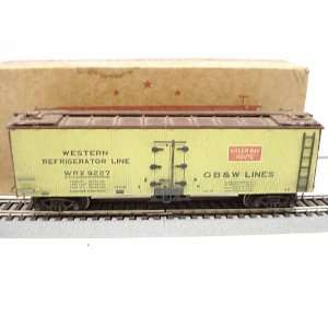   Reefer #9227 (Solid Wood) HO Scale by Silver Streak Toys & Games