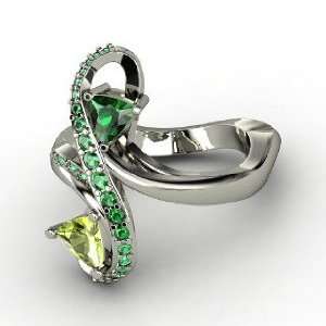   Triangle Treble Clef Ring, Trillion Peridot Platinum Ring with Emerald