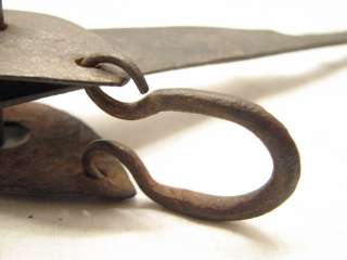 ANTIQUE HAND FORGED WROUGHT IRON HANGING SCALE TOOL BLACKSMITH 