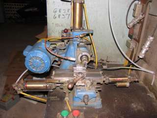Barker Automatic Production Horizontal Milling Machine  
