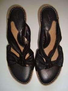 BORN DRILLES Black Leather Wedge Sandals Size 11  