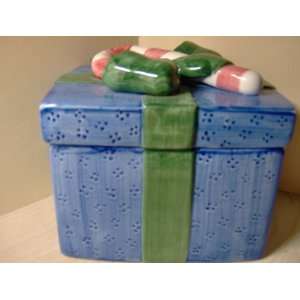  Ceramic Candy Cane Box