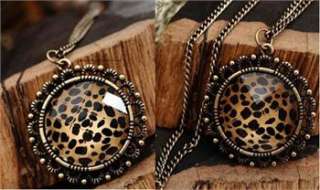 Ancient Leopard Design/ Big Rhinestone Necklace Pendant x57 great gift 