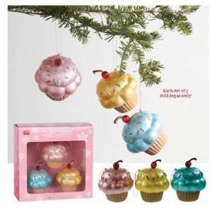  Cupcake Christmas Ornaments