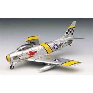  1629 1/72 North American F 86F Sabre Toys & Games