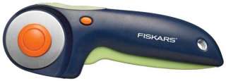 Fiskars 12 9793 45mm Comfort Grip Rotary Cutter. Works naturally with 